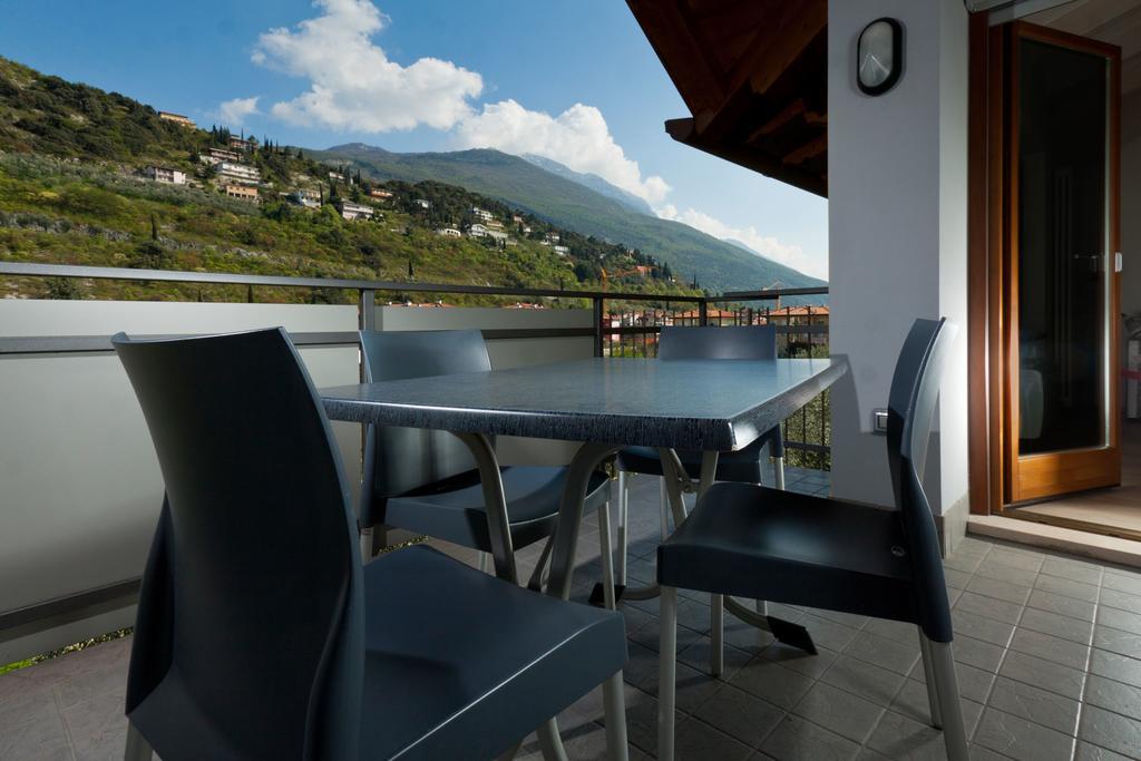 Aparthotel Casa Carla Torbole Sul Garda Esterno foto